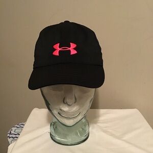 🔥#120, Under Armour, Women’s, one size fits most, new condition, see photos
